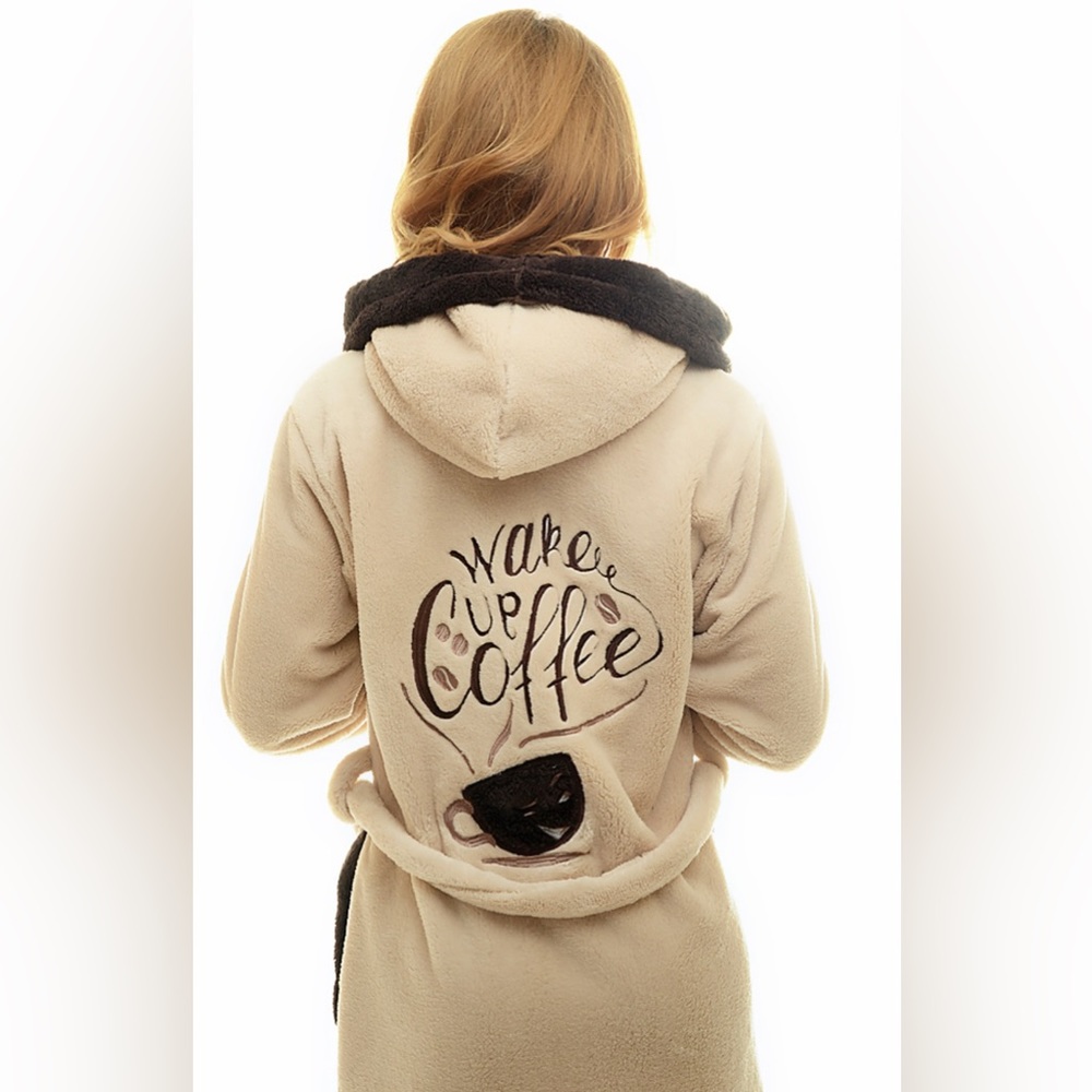 DH114 NEW Poppy Diary Coffee-Brown Wake Up Coffee Embroidered Plush Bathrobe
